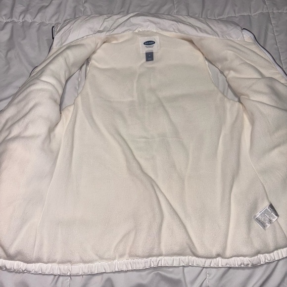 Old Navy puffer white vest fleece lined size Medium - Picture 7 of 9